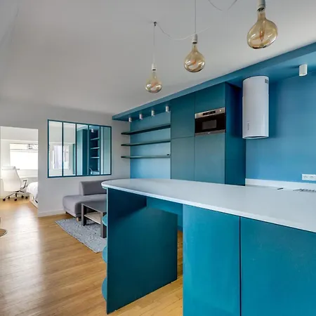 Sublime Rooftop Dans Un Quartier Convivial